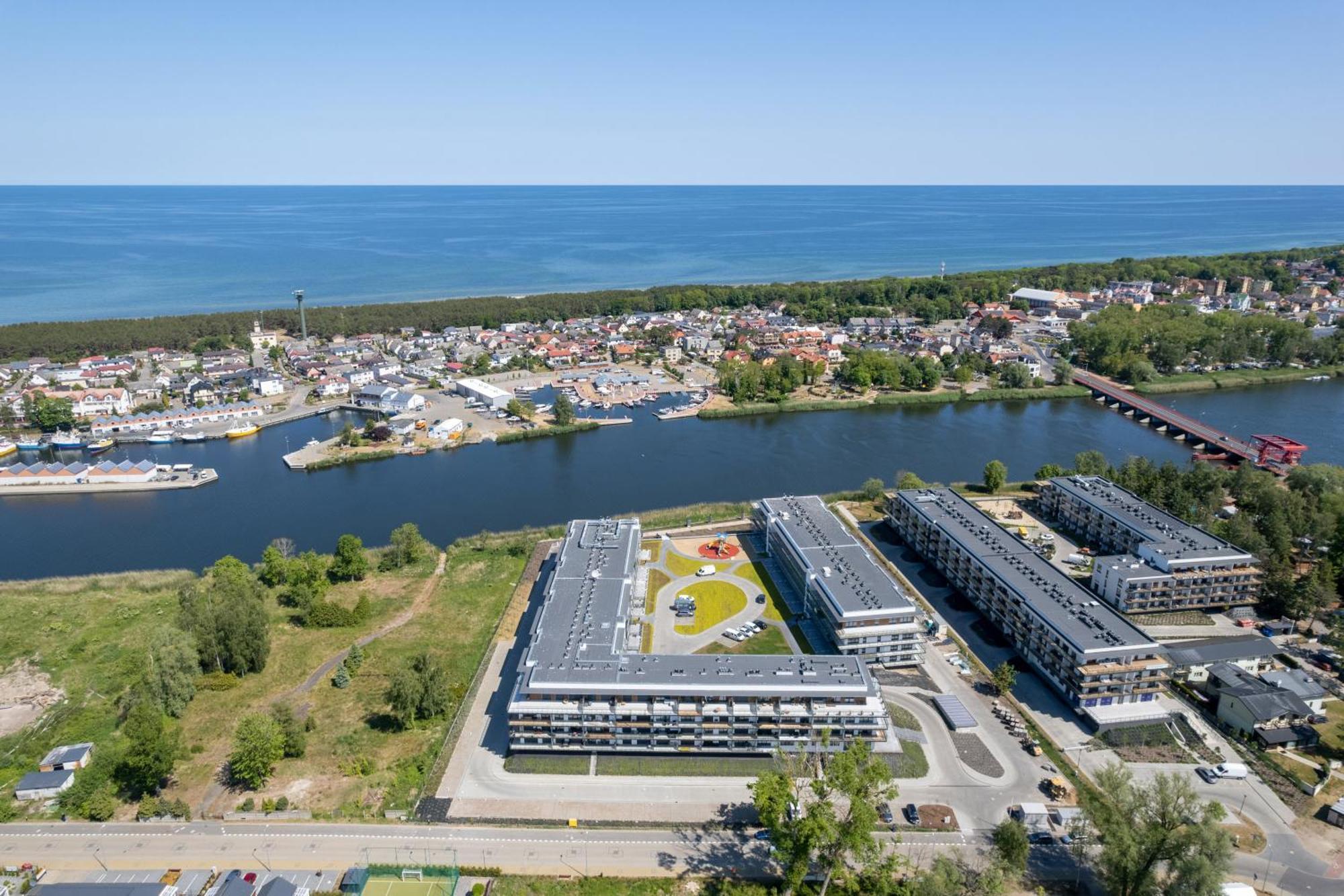 Dziwnów Stylish Apartment by the Lake by Renters Exterior foto